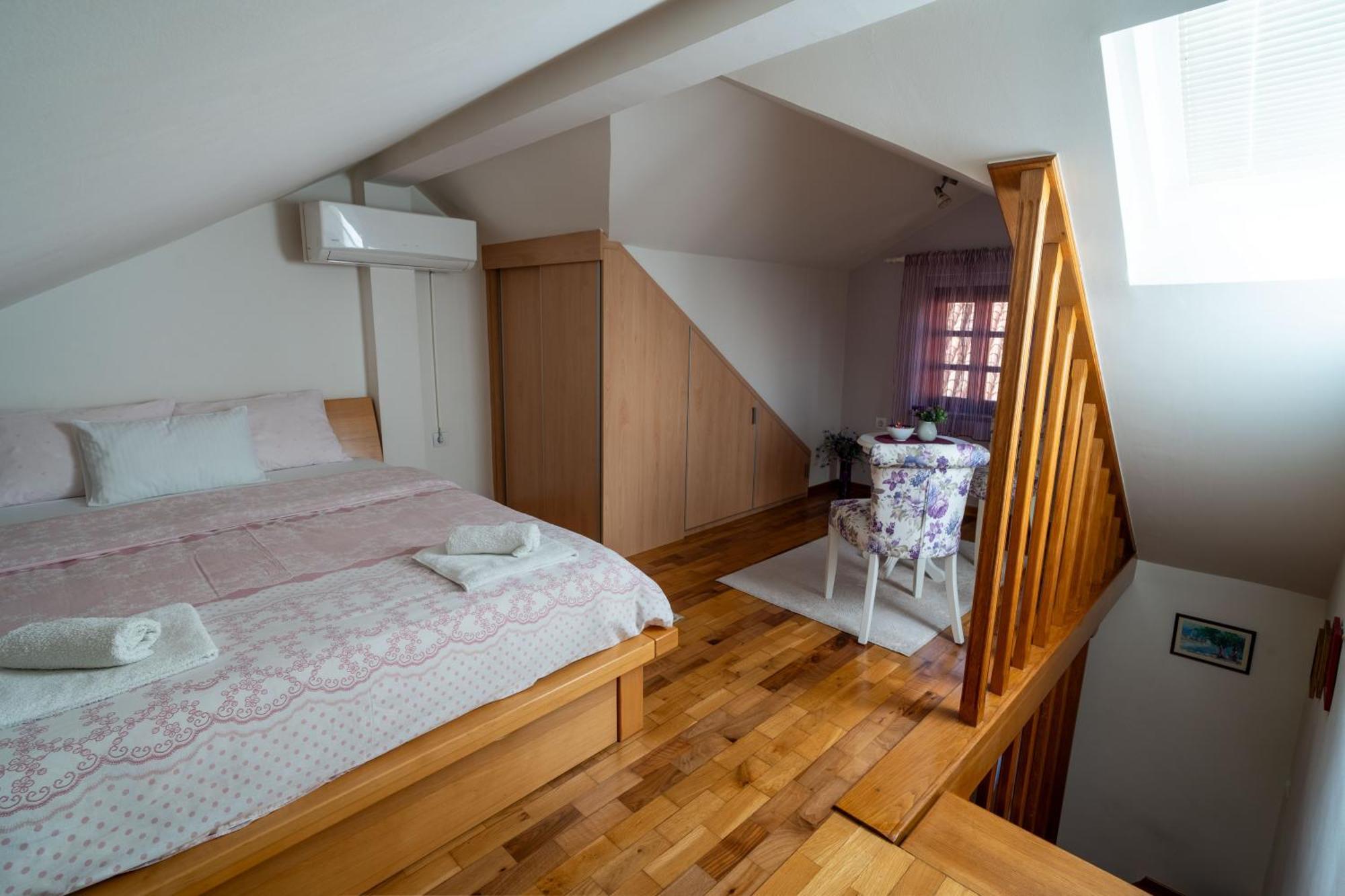 Studios Belvi โกตอร์ ภายนอก รูปภาพ