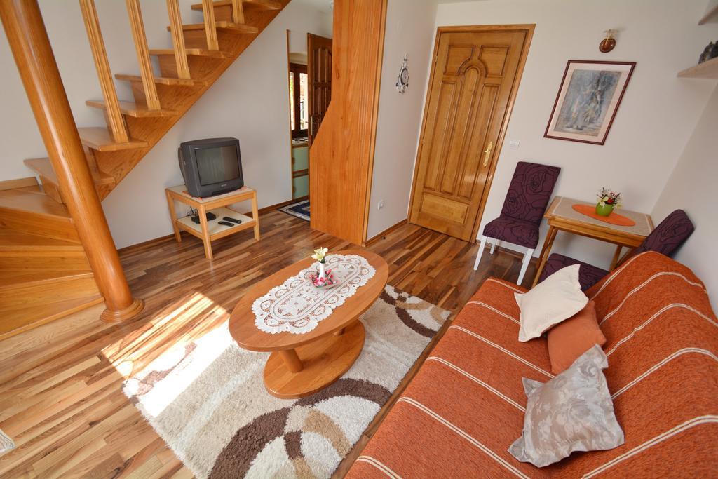 Studios Belvi โกตอร์ ภายนอก รูปภาพ
