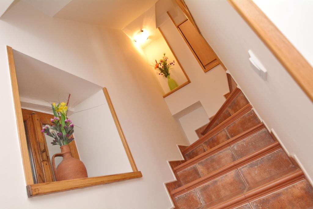 Studios Belvi โกตอร์ ภายนอก รูปภาพ
